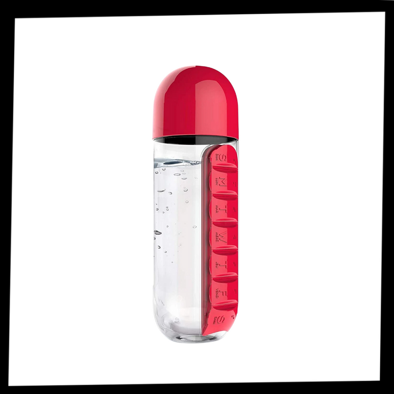 Bouteille d'eau en plastique avec pilulier