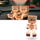 Figurine mobile d'homme en bois